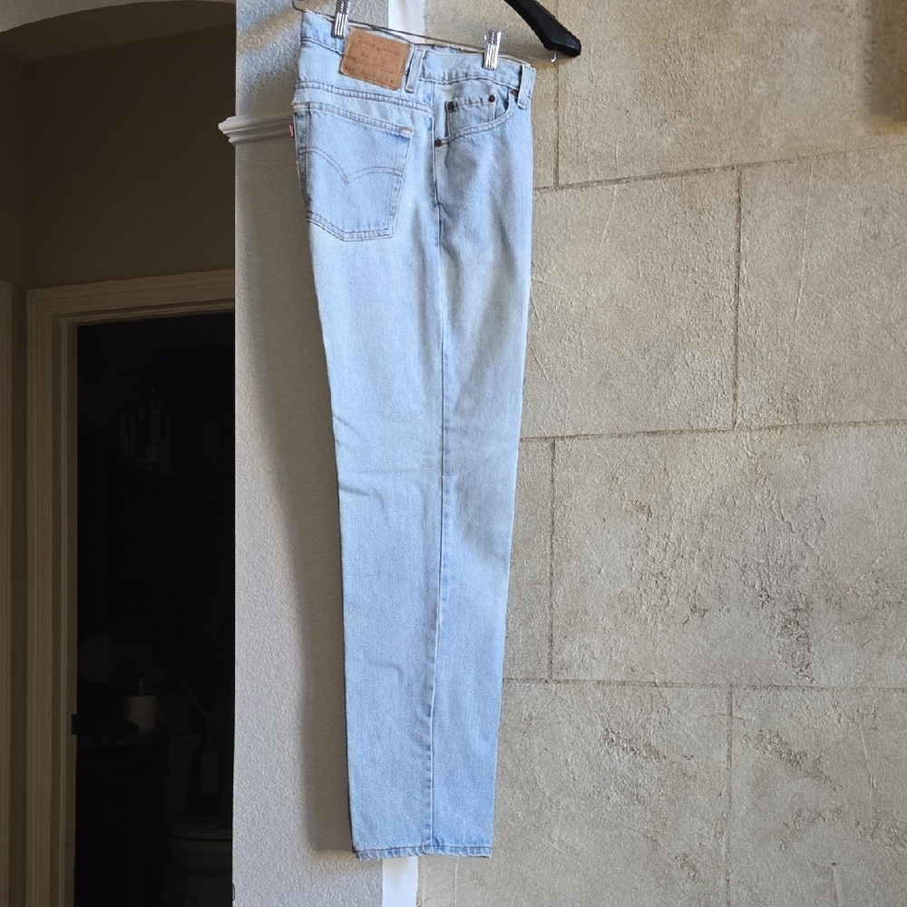 Levi's Women's Straight Leg Jeans in Light Blue